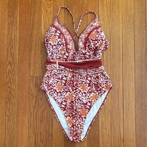 Cupshe Floral Swimwear in Red and Orange